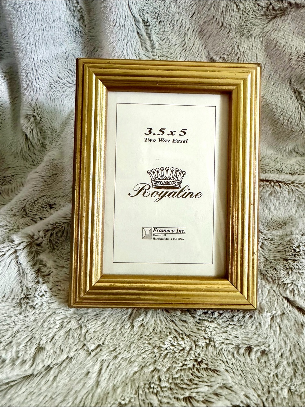Gold 3.5x5 Picture Frame - Classic Gold Finish